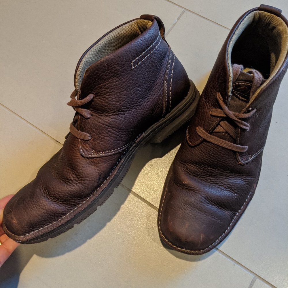 Clarks Men's boots size 9